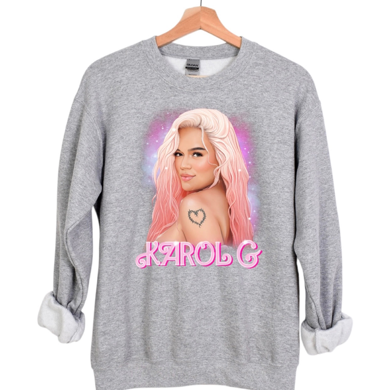 Crewneck Karol G pink letters