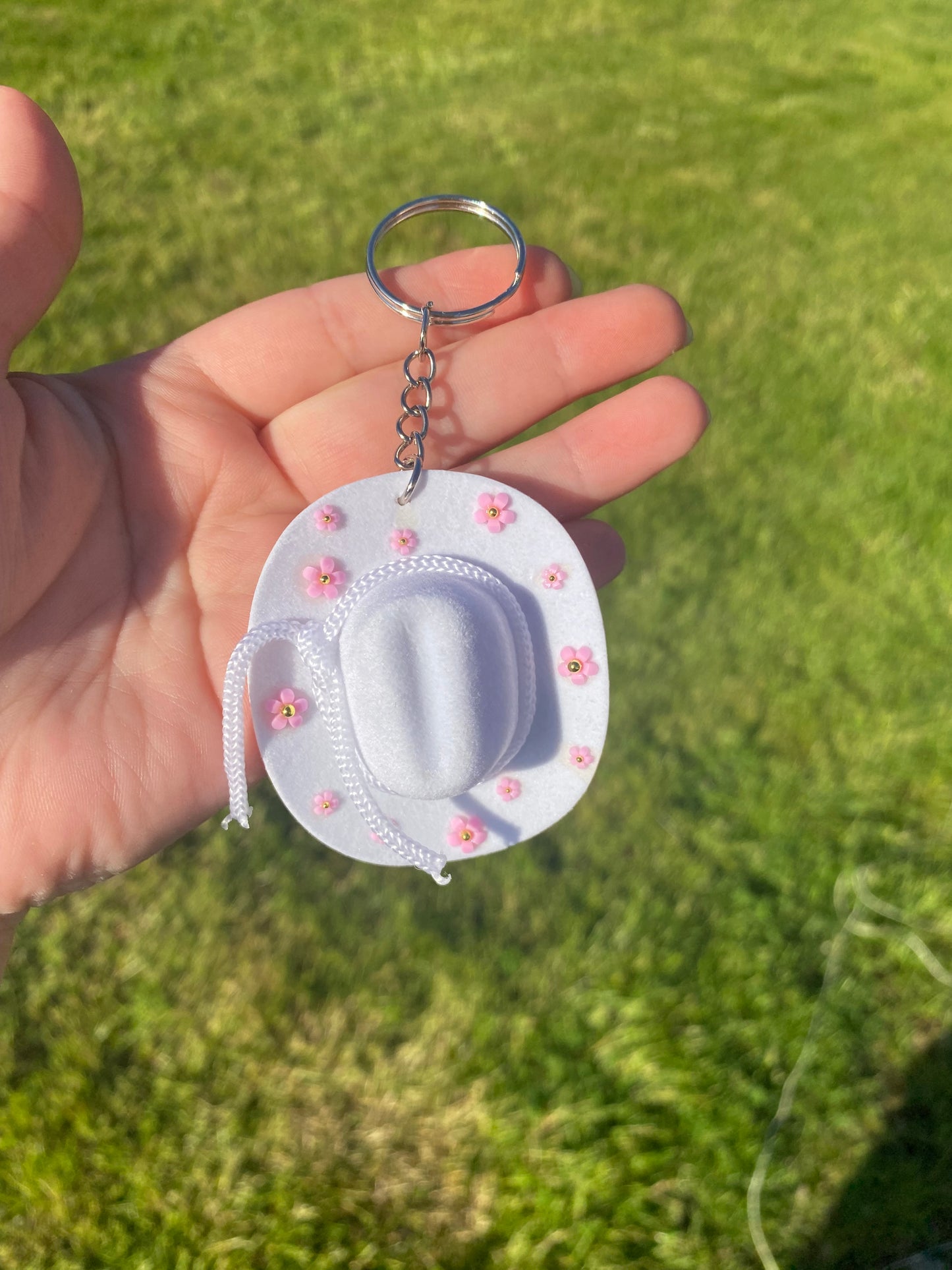 A-Mini hat keychain