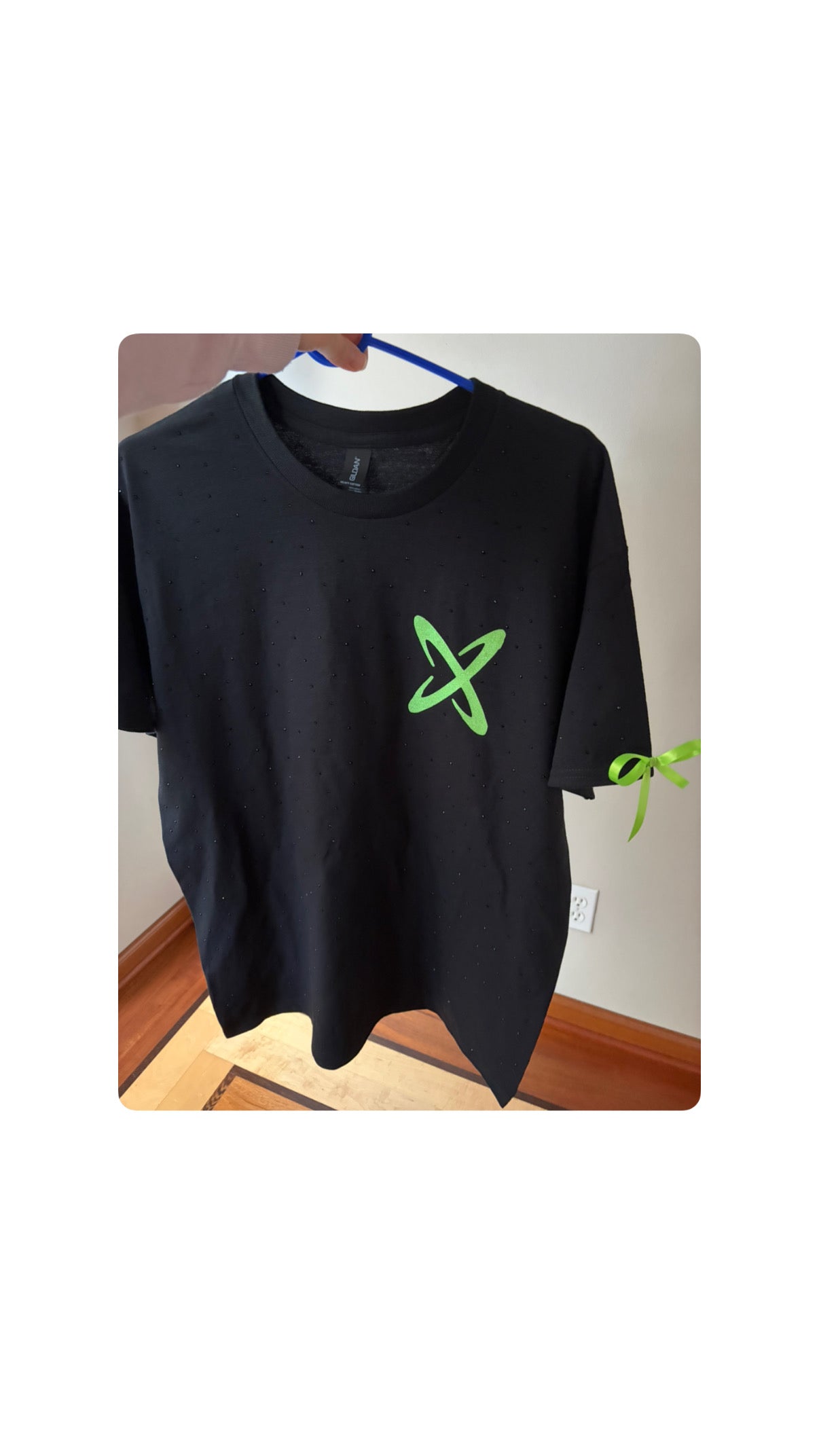 Rhinestones t-shirt Flaxxo glitter letters